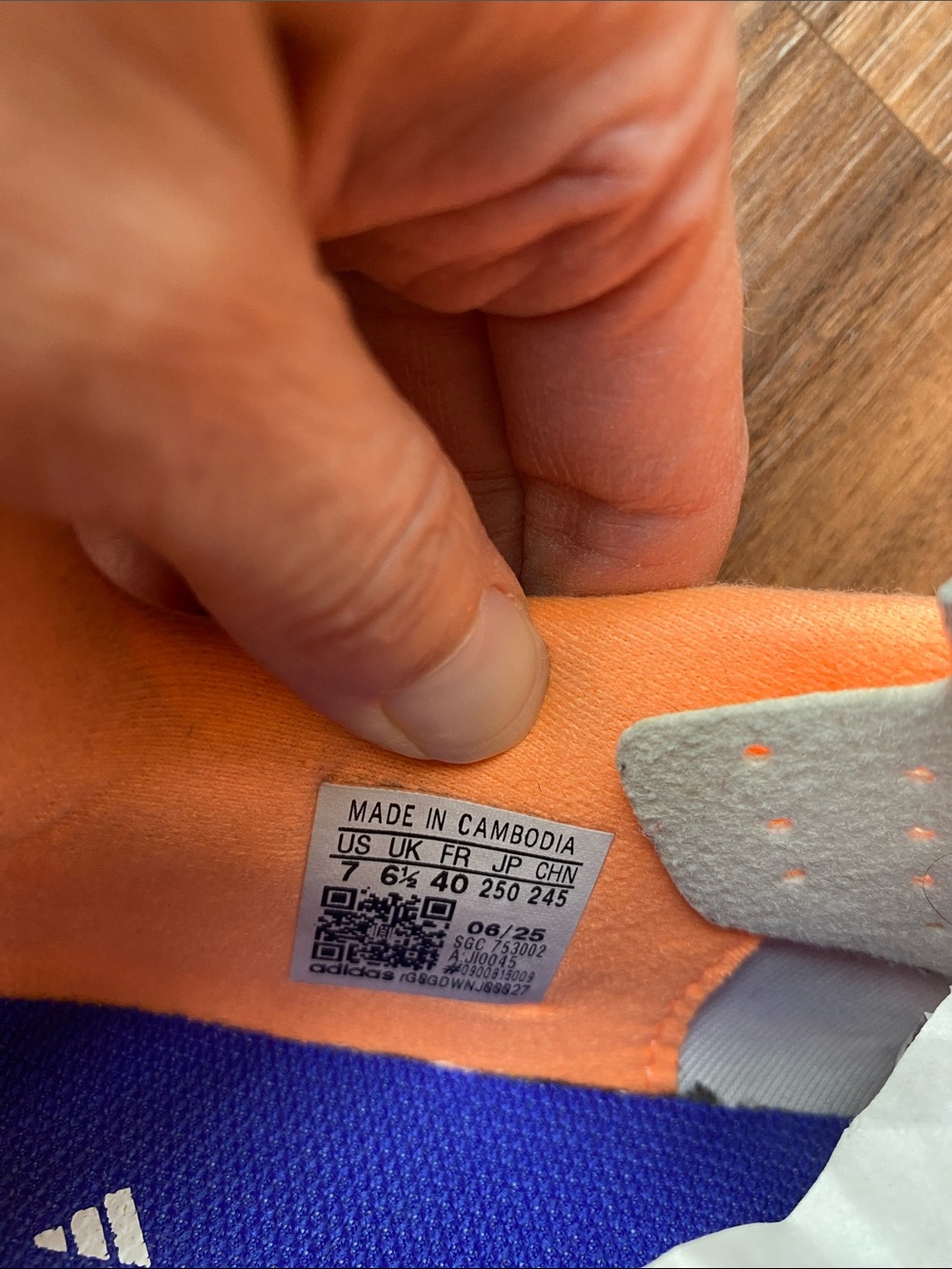 adidas Soccer Cleats - Picture 5 of 7